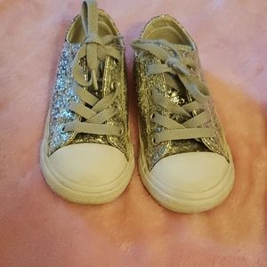 size 8 silver converse
